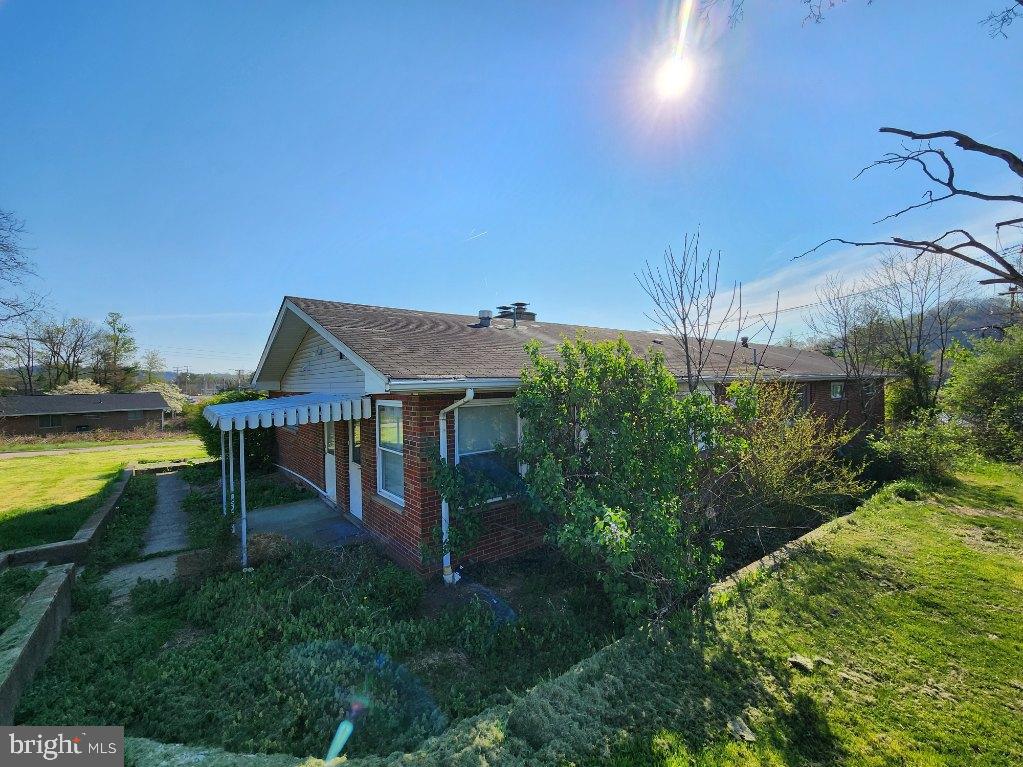 5504 Big Tyler Road Charleston, WV 25313 - Photo 5 of 35