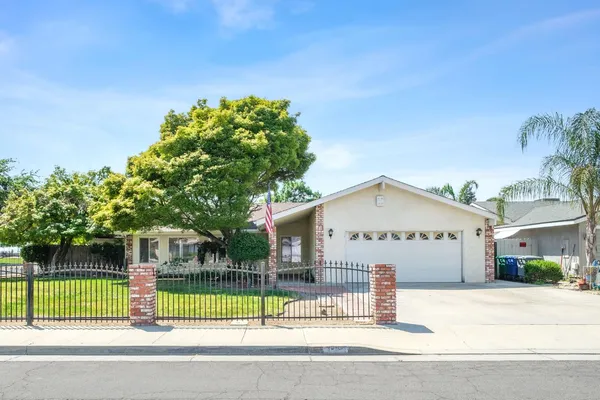 $405,000 | 1305 Barbara Street, Selma, CA 93662