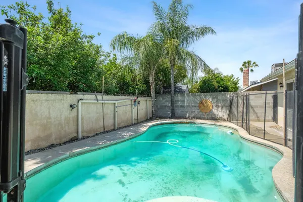 $405,000 | 1305 Barbara Street, Selma, CA 93662