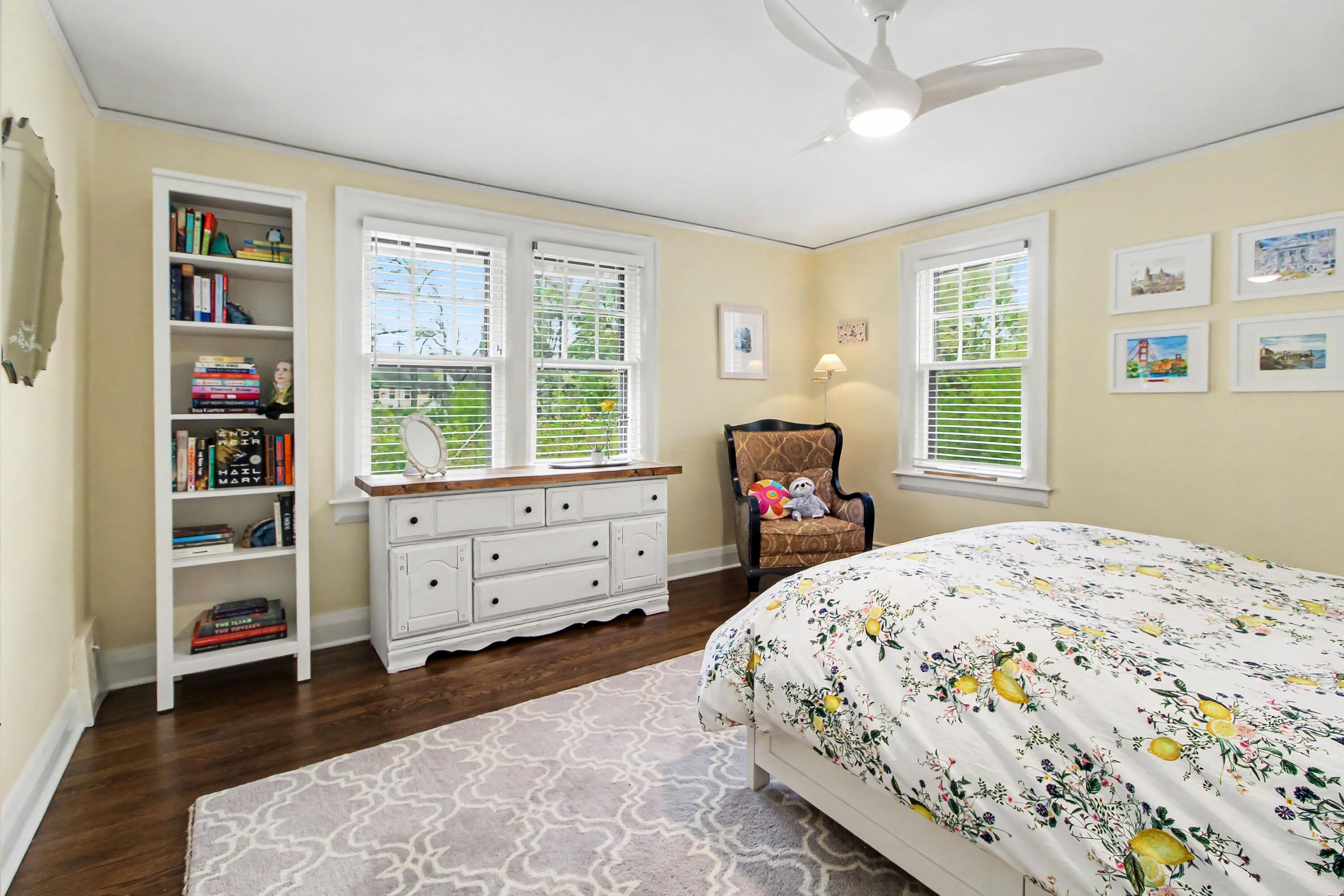 2105 Devonshire Road Ann Arbor, MI 48104 - Photo 54 of 86 045_file_7404