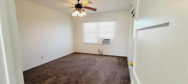 $1,635 | 16911 Glenetta Way, Unit 1, Lake Elsinore, CA 92530