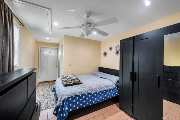 $689,999 | 41 Walton Street, Brentwood, NY 11717