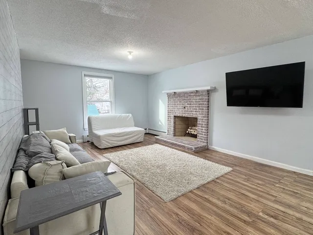 $3,950 | 1515 Gorham Street, Lowell, MA 01852