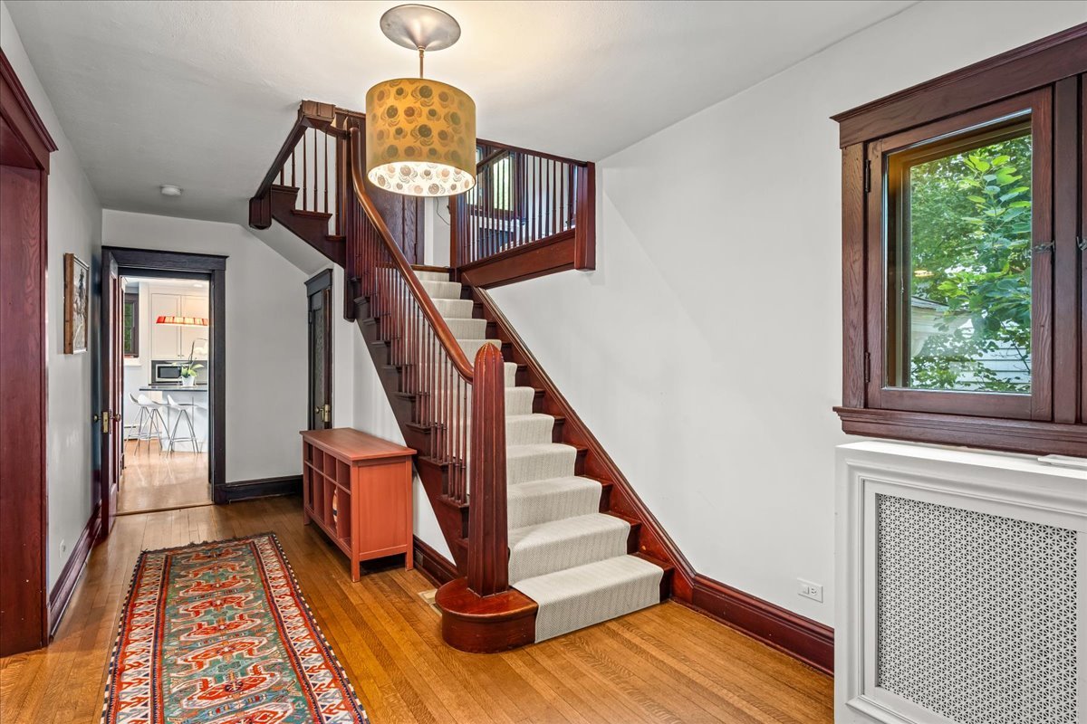 411 East Illinois Road Lake Forest, IL 60045 - Photo 8 of 37 Gallery Image 8