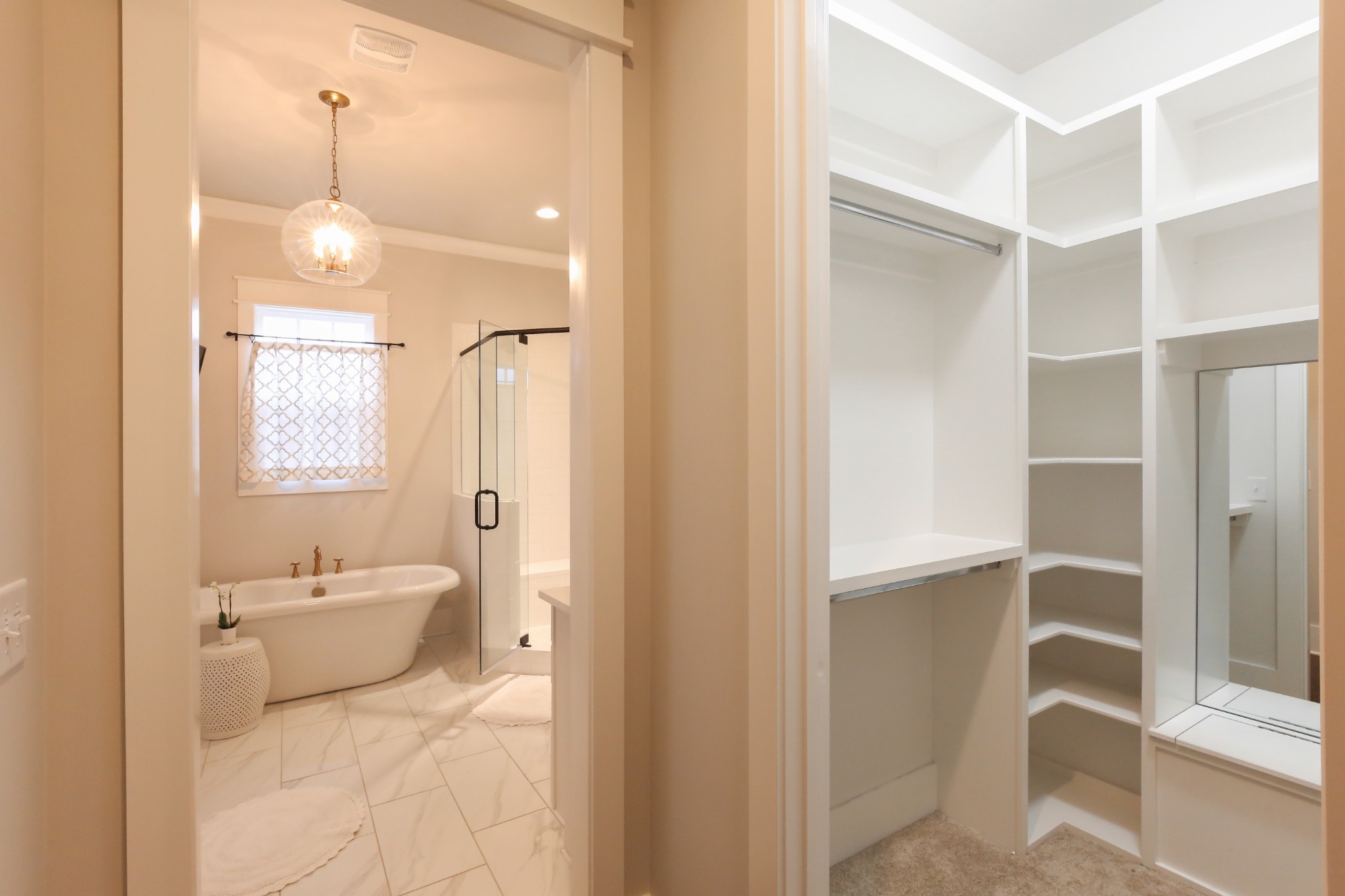 237 Stephens Valley Boulevard Nashville, TN 37221 - Photo 15 of 34 a bathroom with a sink toilet and shower