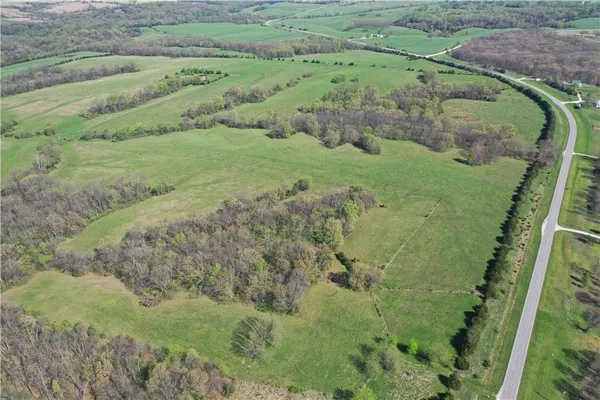 $1,250,000 | Hwy C Highway, Huntsville, MO 65259