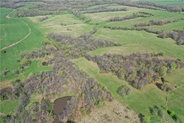 $1,250,000 | Hwy C Highway, Huntsville, MO 65259