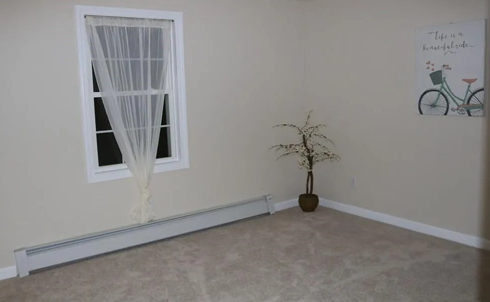 47 Malvern Road Worcester, MA 01610 - Photo 11 of 22