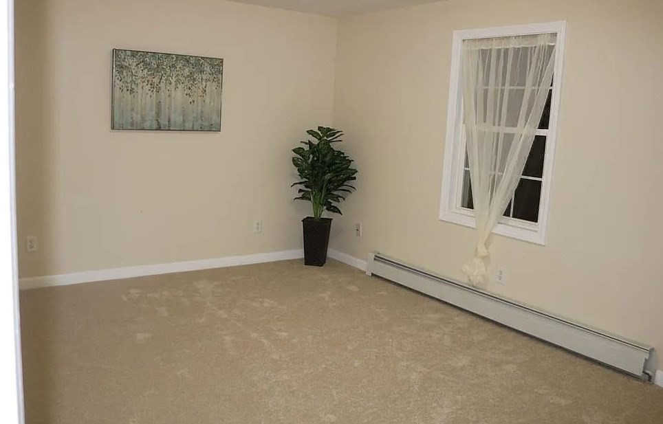 47 Malvern Road Worcester, MA 01610 - Photo 14 of 22