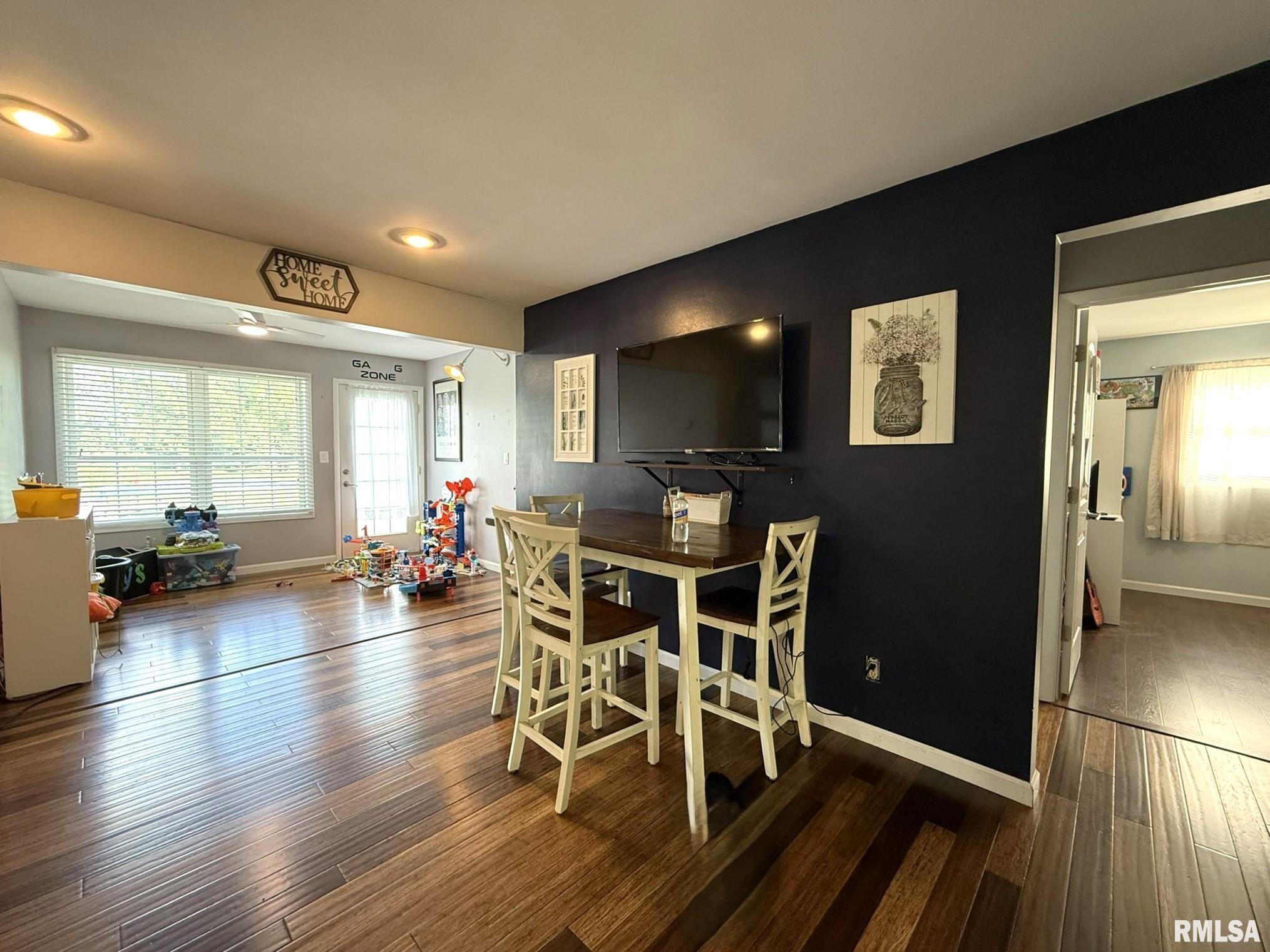 482 East 4th Street Woodhull, IL 61490 - Photo 20 of 58