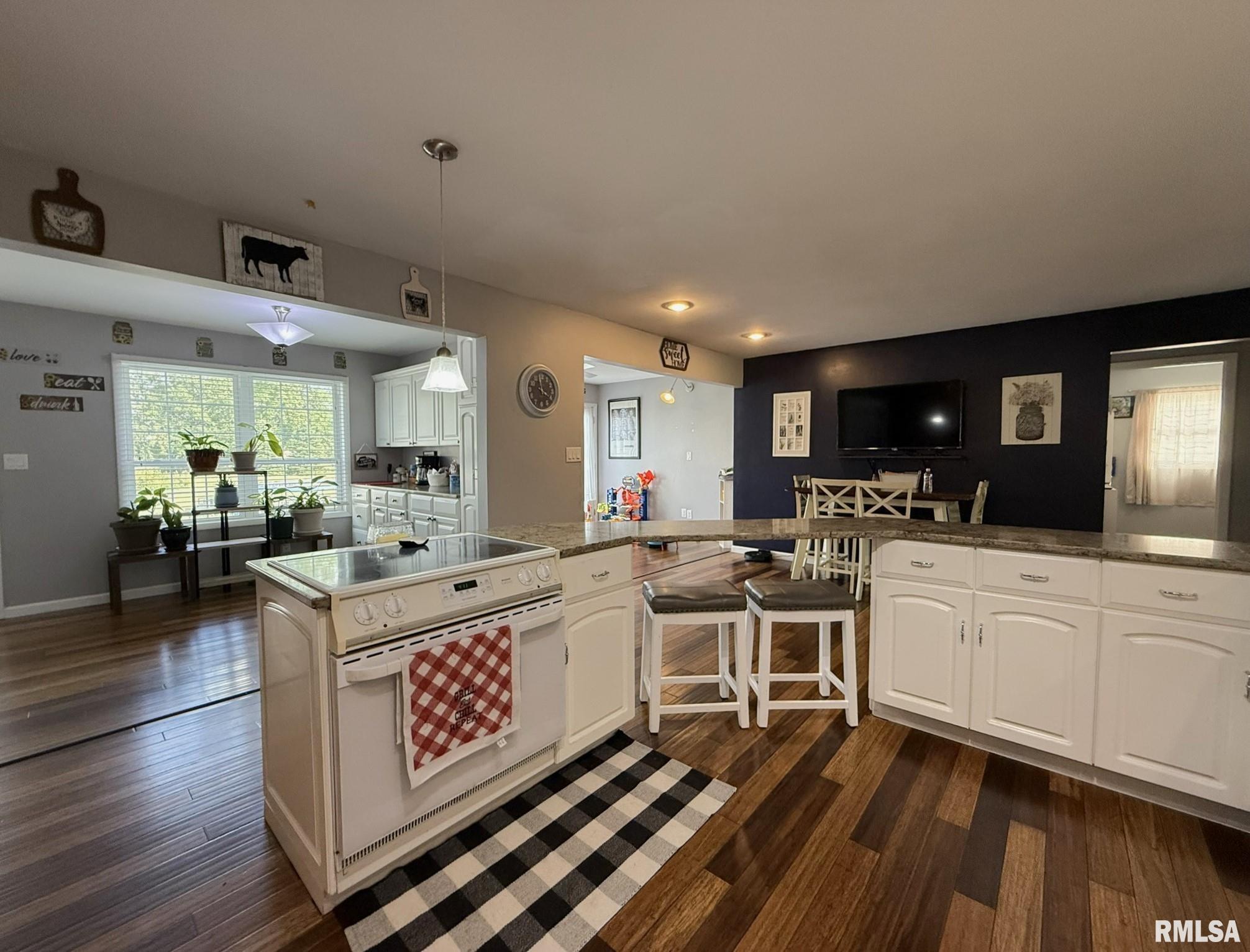 482 East 4th Street Woodhull, IL 61490 - Photo 25 of 58