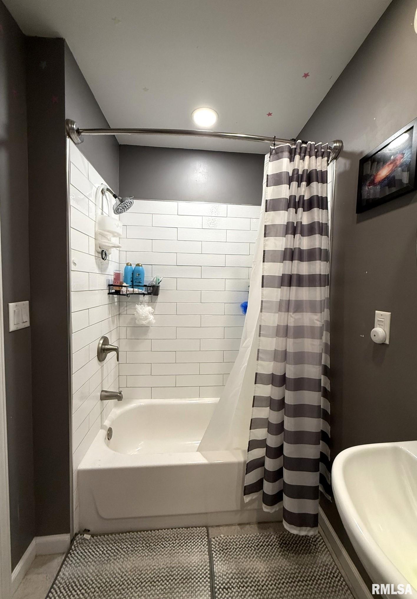 482 East 4th Street Woodhull, IL 61490 - Photo 36 of 58