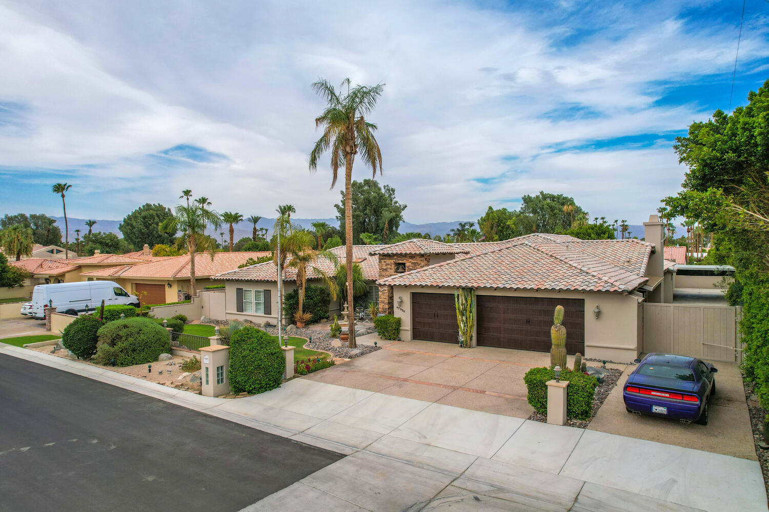 43920 Culebra Lane Bermuda Dunes, CA 92203 - Photo 8 of 66 43920 Culebra Bermuda Dunes-large-003-00