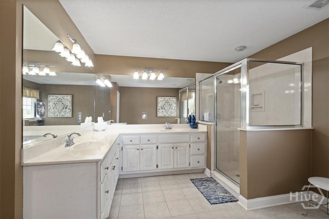 495 Hanley Road Hull, GA 30646 - Photo 10 of 48 Primary Bath