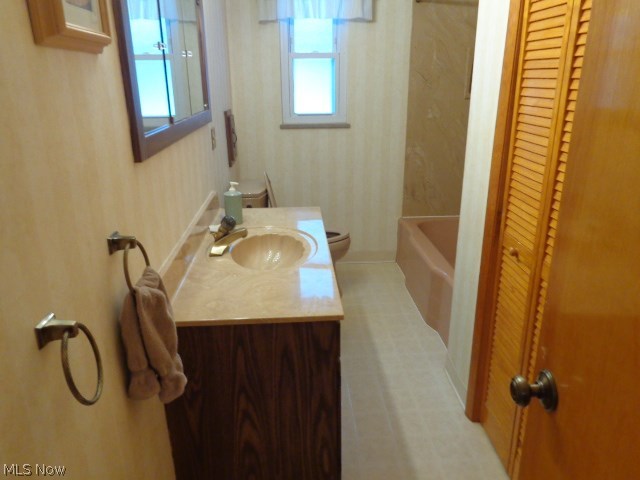 7306 Maplewood Road Parma, OH 44130 - Photo 15 of 21 Bathroom