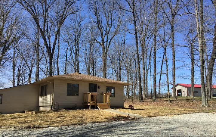 1763 North Pike Road Bedford, IN 47421 - Photo 2 of 29 Gallery Image 2