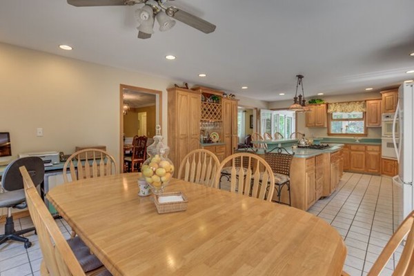 39 Fredrickson Road Billerica, MA 01821 - Photo 15 of 30 Gallery Image 15