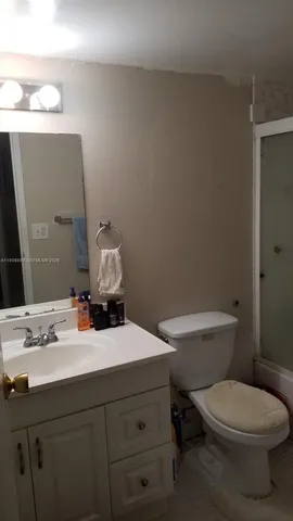 $1,700 | 16851 Northeast 23rd Avenue, Unit A217, North Miami Beach, FL 33160