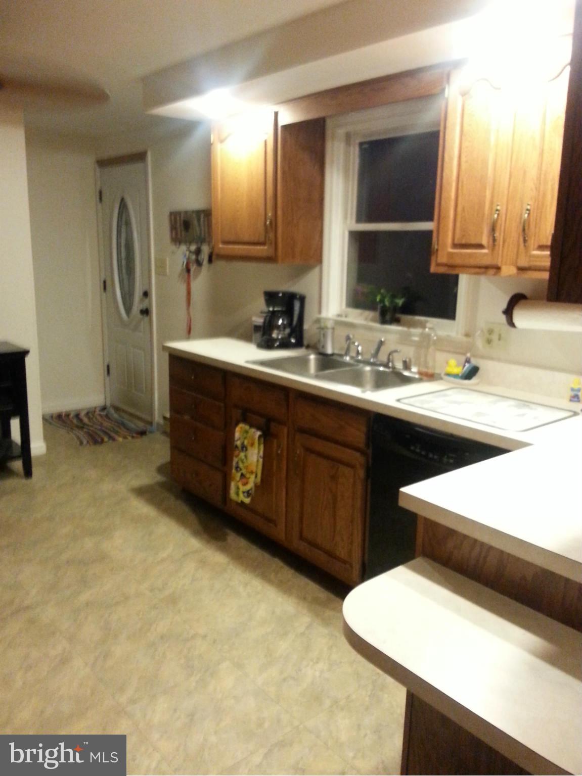 5565 Lineboro Road East Manchester, MD 21102 - Photo 8 of 30 Kitchen