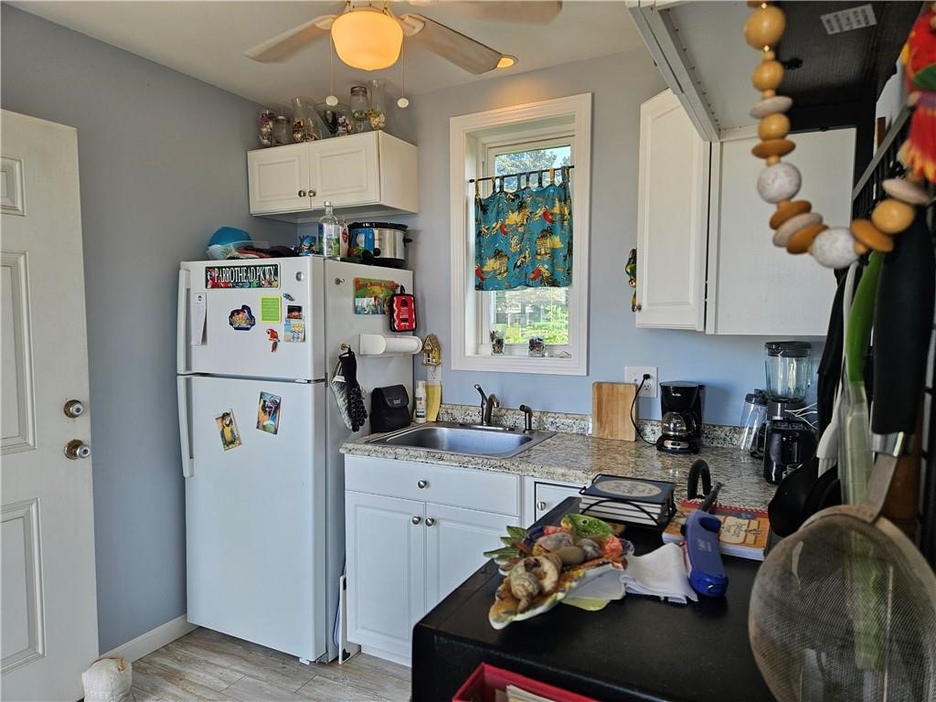 854 Matunuck Beach Road South Kingstown, RI 02879 - Photo 5 of 22