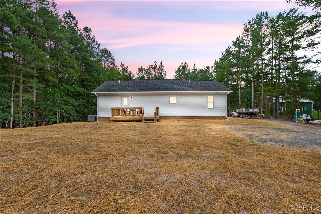 487 Deep Landing Road Tappahannock, VA 22560 - Photo 24 of 38 Gallery Image 24