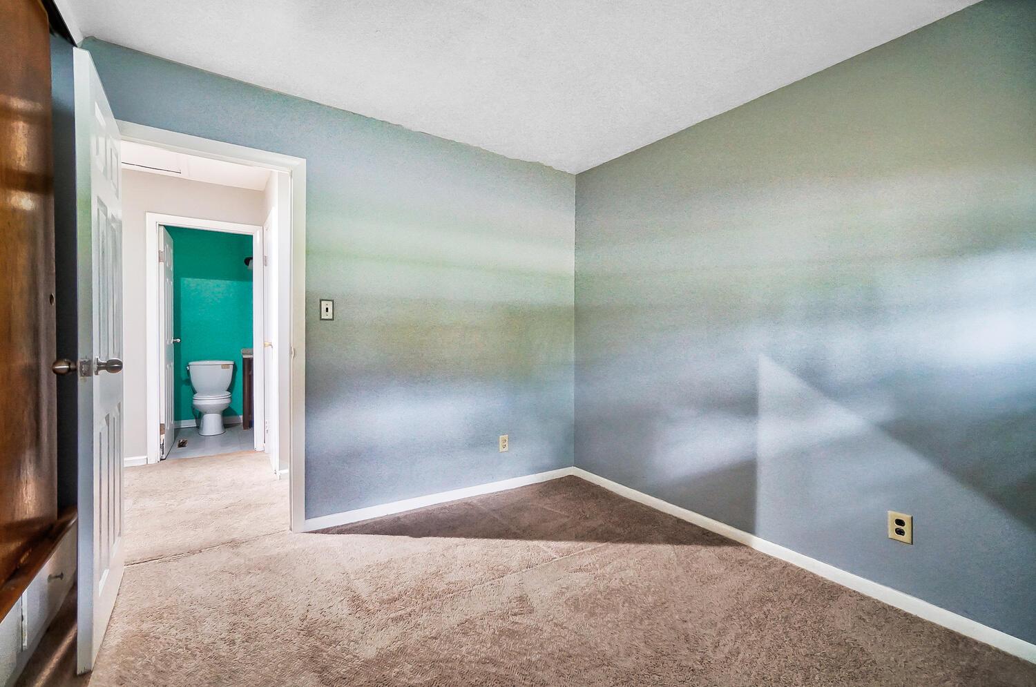 1597 South Hamilton Road Columbus, OH 43227 - Photo 27 of 34 50031043-0131_web