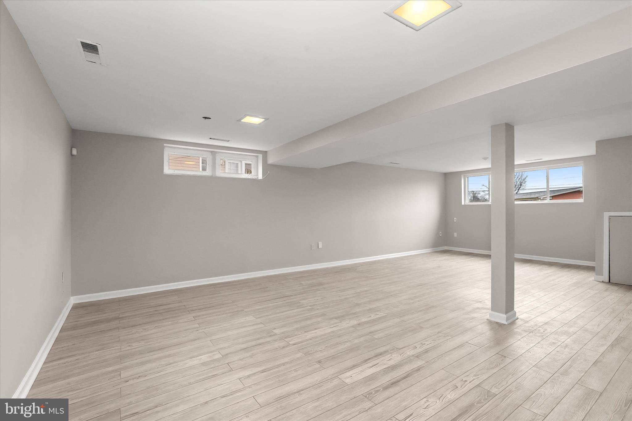 7449 Prince George Road Pikesville, MD 21208 - Photo 24 of 37 Family room