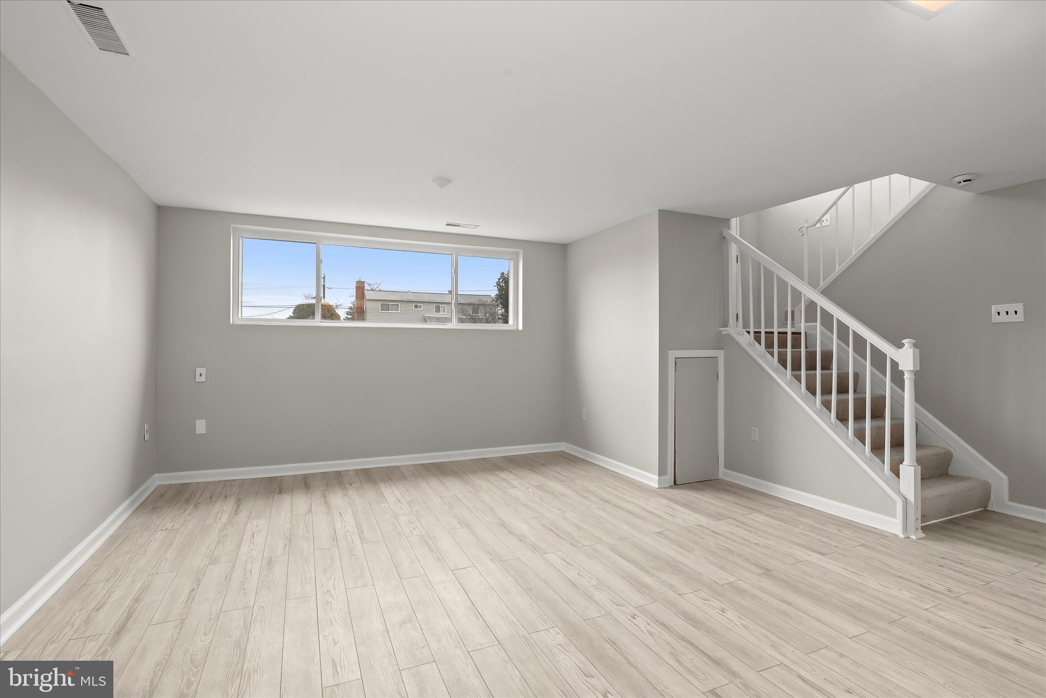 7449 Prince George Road Pikesville, MD 21208 - Photo 26 of 37 Family room