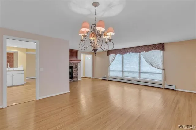 $3,250 | 116 Segsbury Road, Amherst, NY 14221