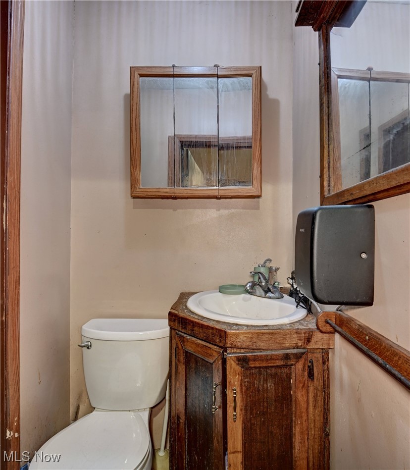4980 Beagle Club Road Newcomerstown, OH 43832 - Photo 8 of 23