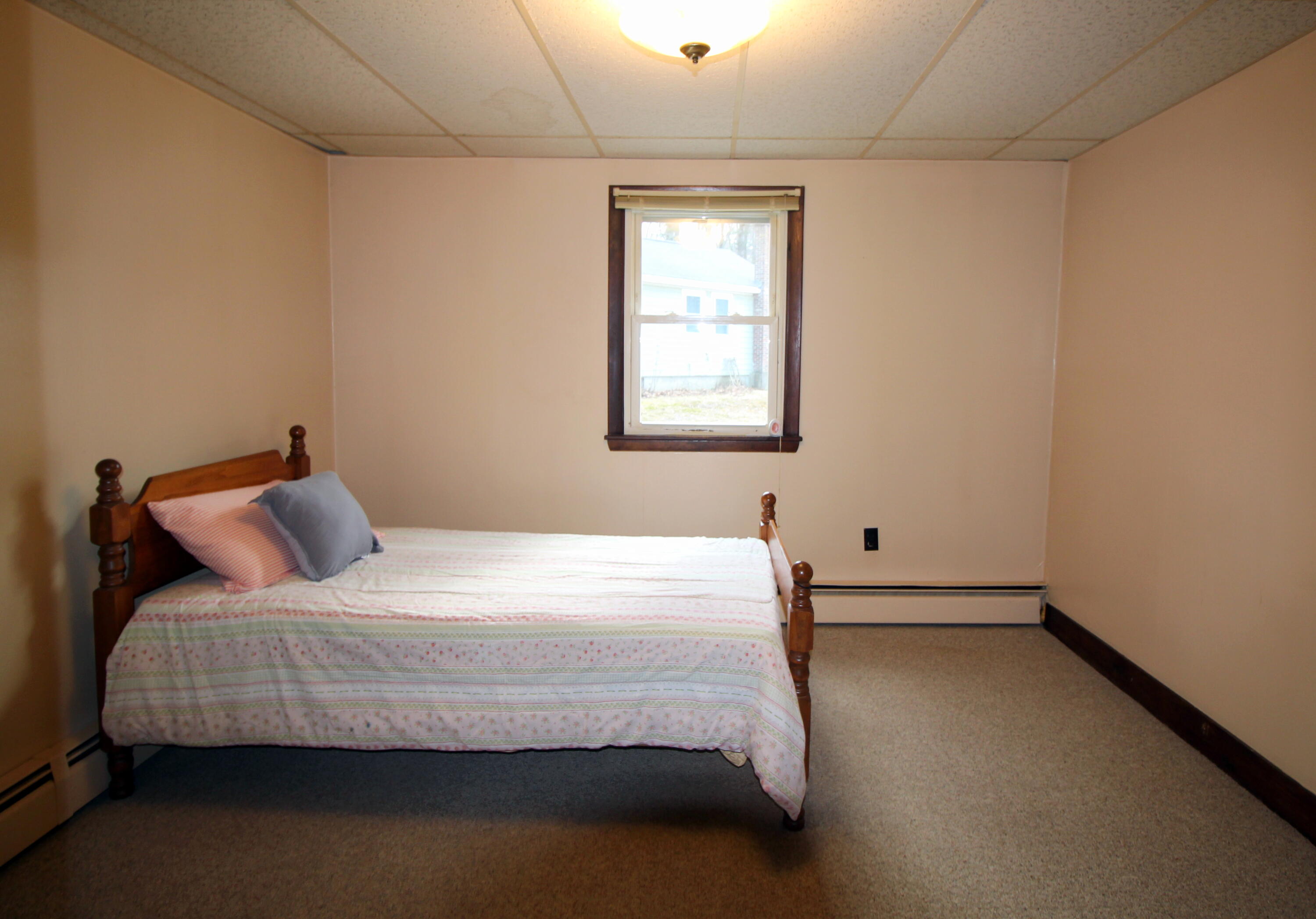 78 Shadagee Road Saco, ME 04072 - Photo 11 of 21 081
