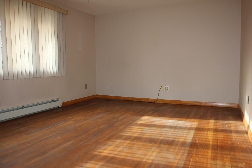 241 Garfield Road Auburn, ME 04210 - Photo 5 of 24 Photo