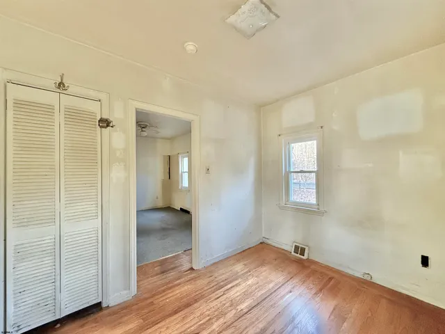 $159,900 | 5253 Somers Point Road, Mays Landing, NJ 08330