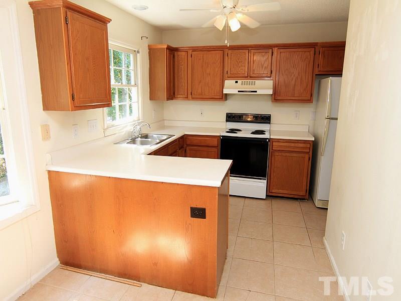 4808 Red Coat Court Raleigh, NC 27616 - Photo 5 of 15 Gallery Image 5
