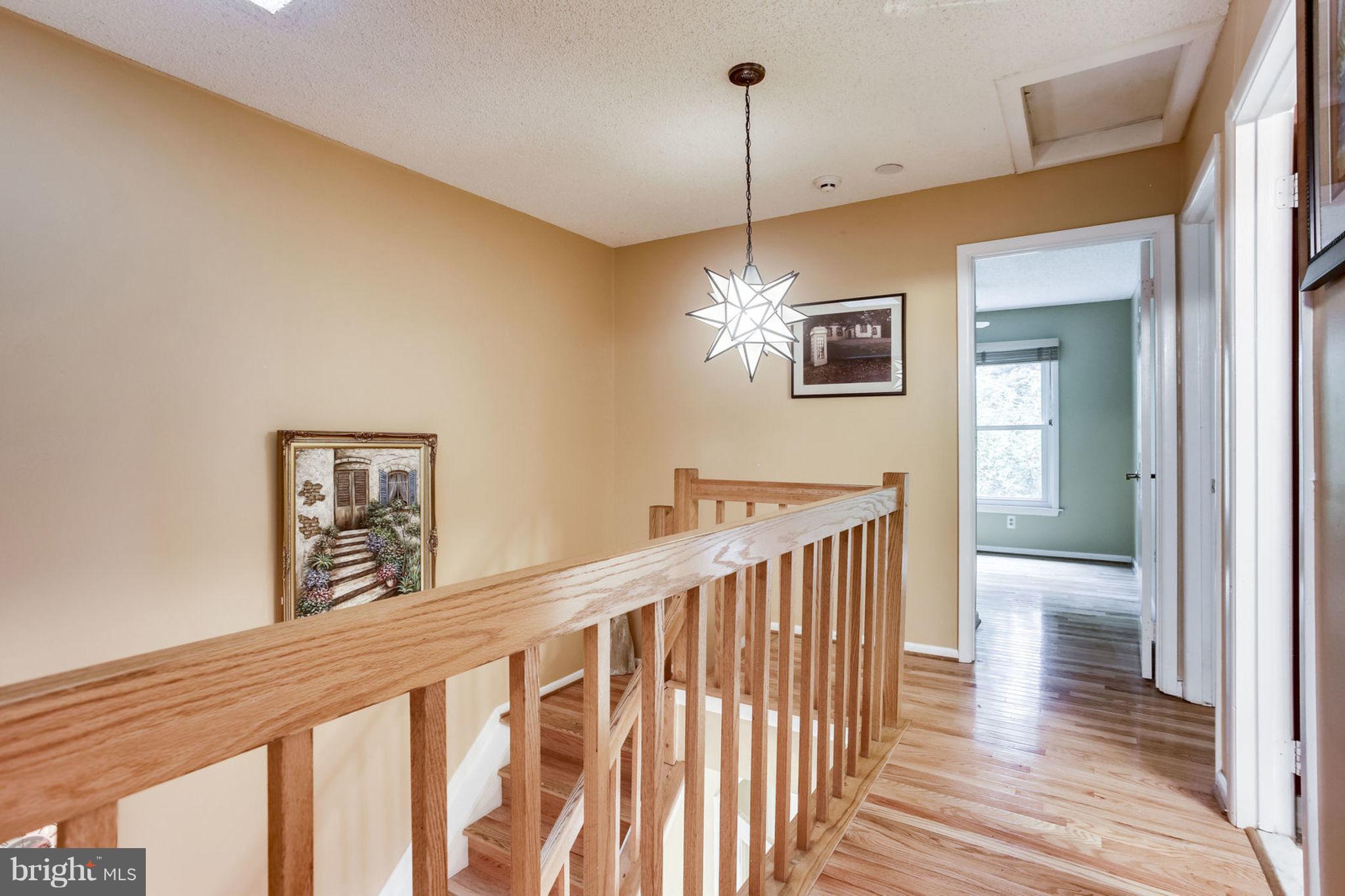 1447 Newport Spring Court Reston, VA 20194 - Photo 12 of 29 Interior (General)