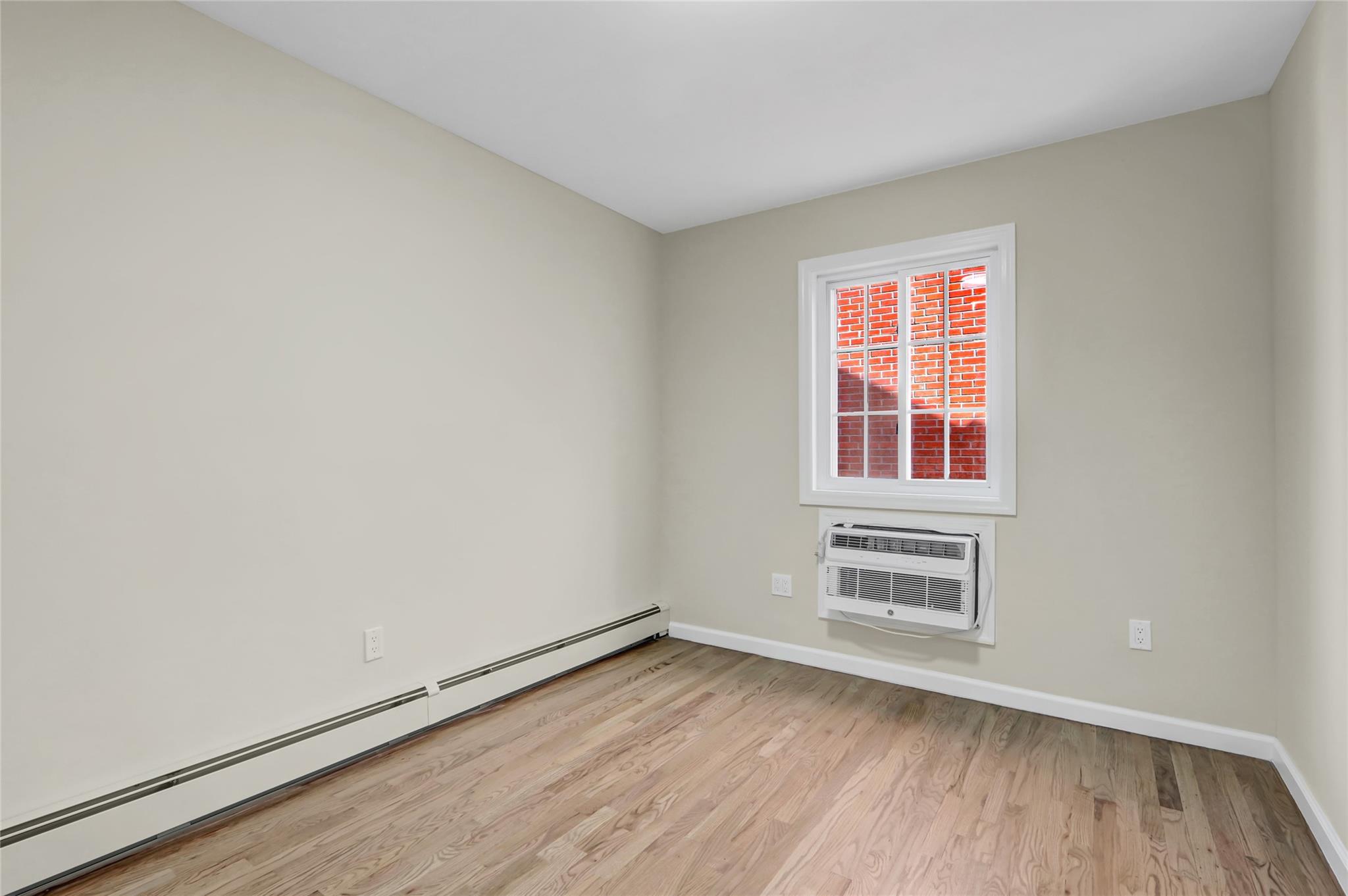 107-03 37th Drive Queens, NY 11368 - Photo 19 of 42