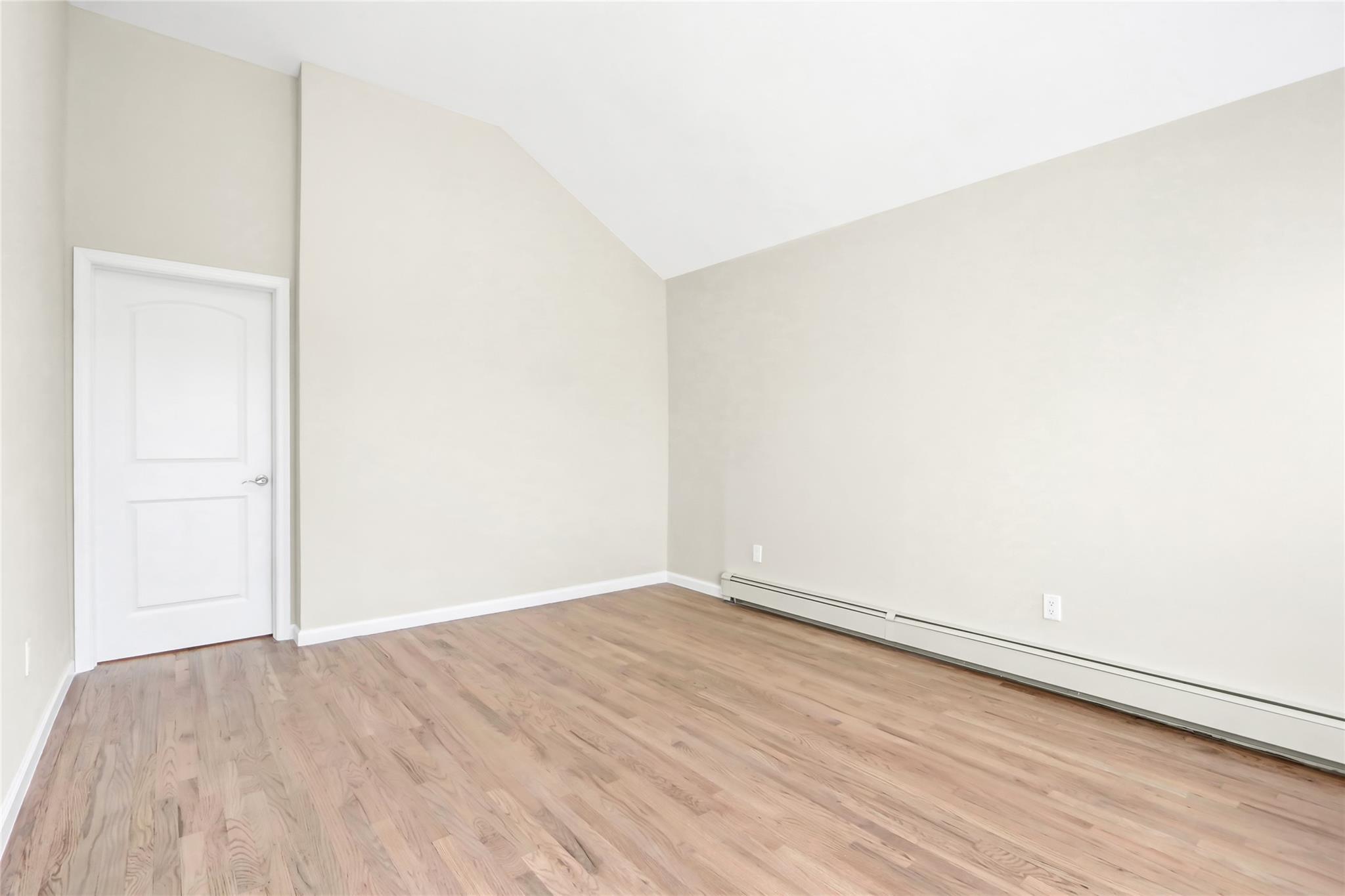 107-03 37th Drive Queens, NY 11368 - Photo 23 of 42