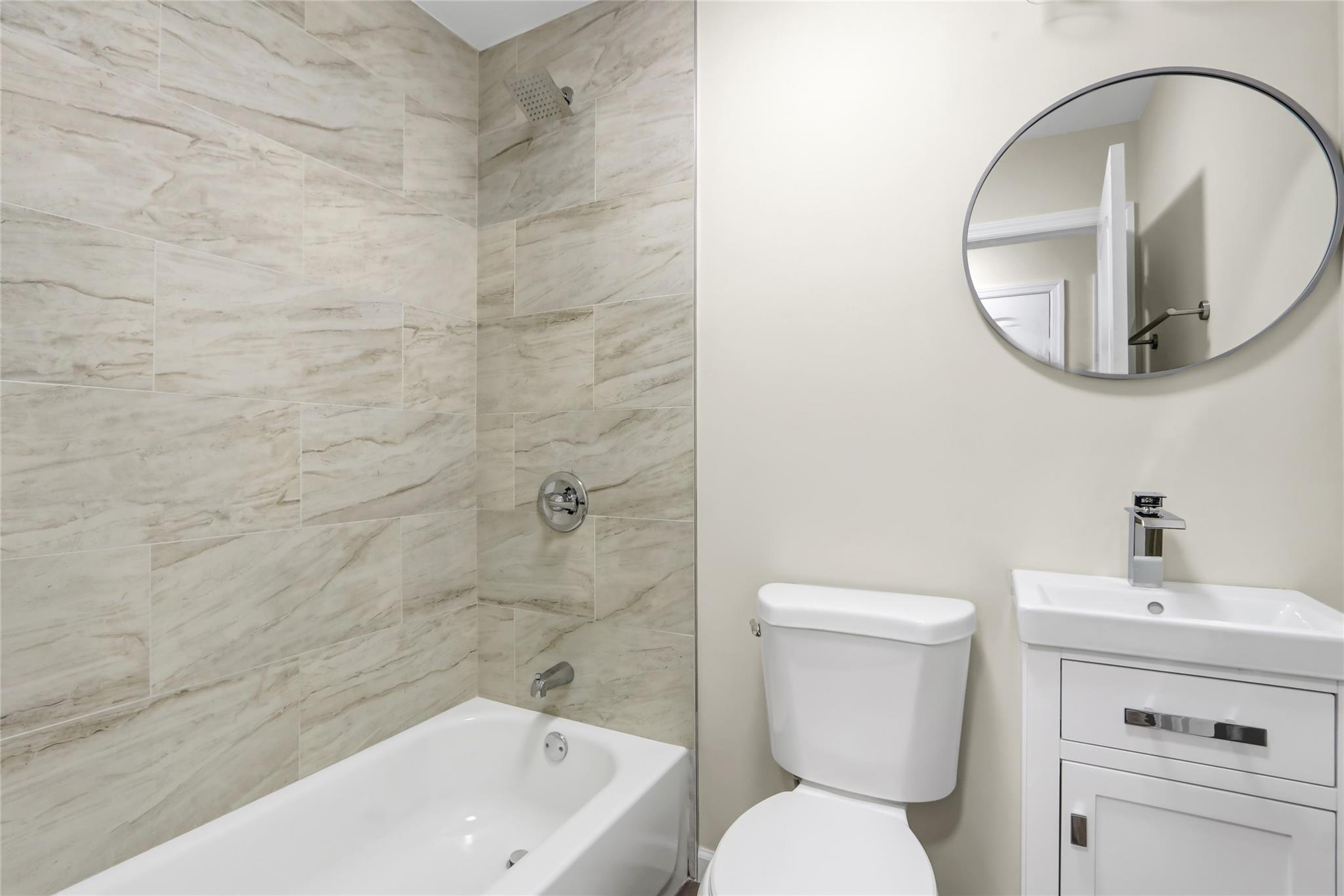 107-03 37th Drive Queens, NY 11368 - Photo 7 of 42