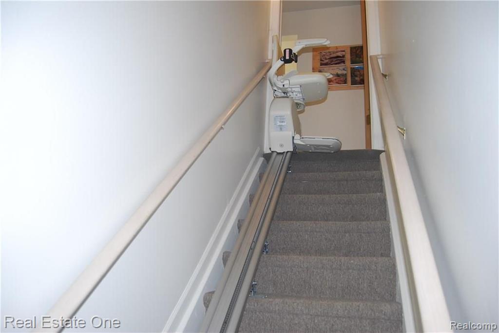 924 Wexford Way, Unit 10 Rochester Hills, MI 48307 - Photo 18 of 25