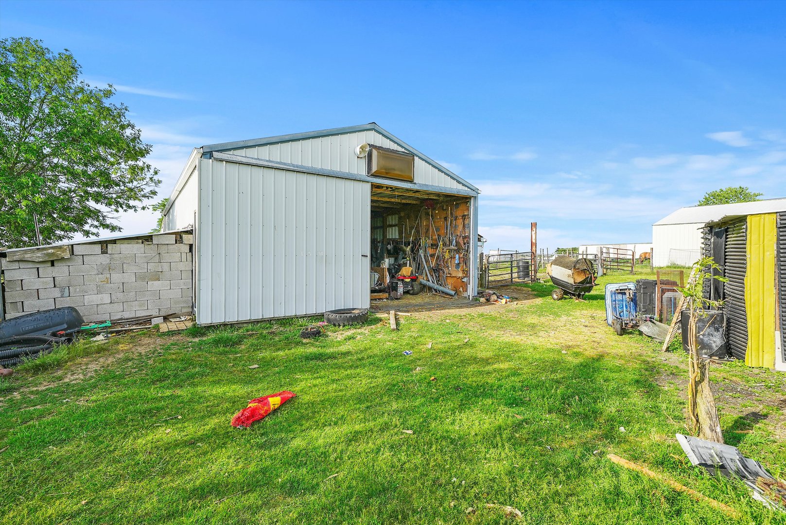 4224 West Offner Road Monee, IL 60449 - Photo 18 of 32 a backyard of a house with table and chairs