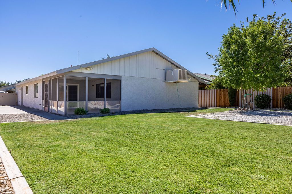 316 East Haloid Avenue Ridgecrest, CA 93555 - Photo 29 of 36 Gallery Image 29