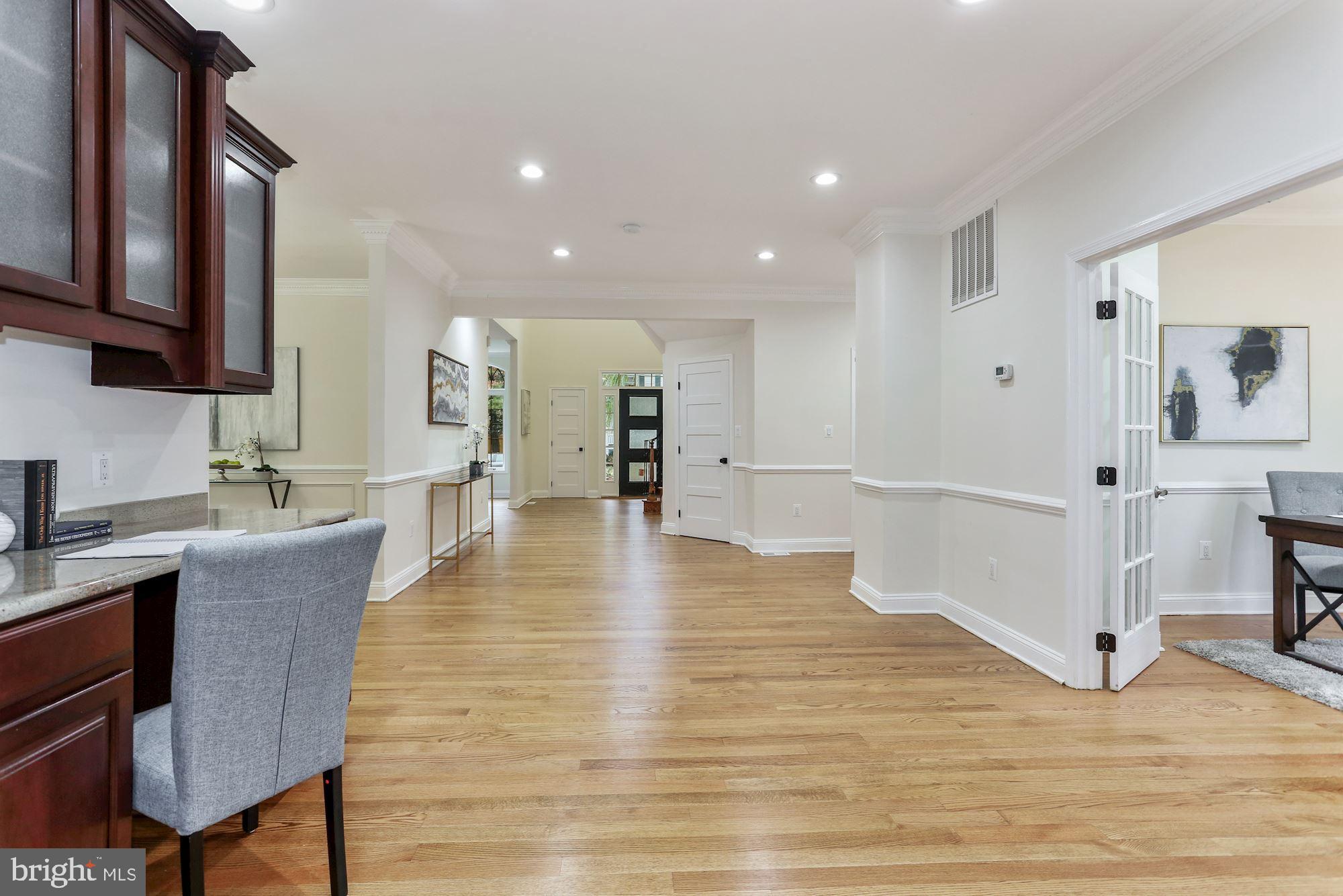 3114 North Pershing Drive Arlington, VA 22201 - Photo 4 of 36