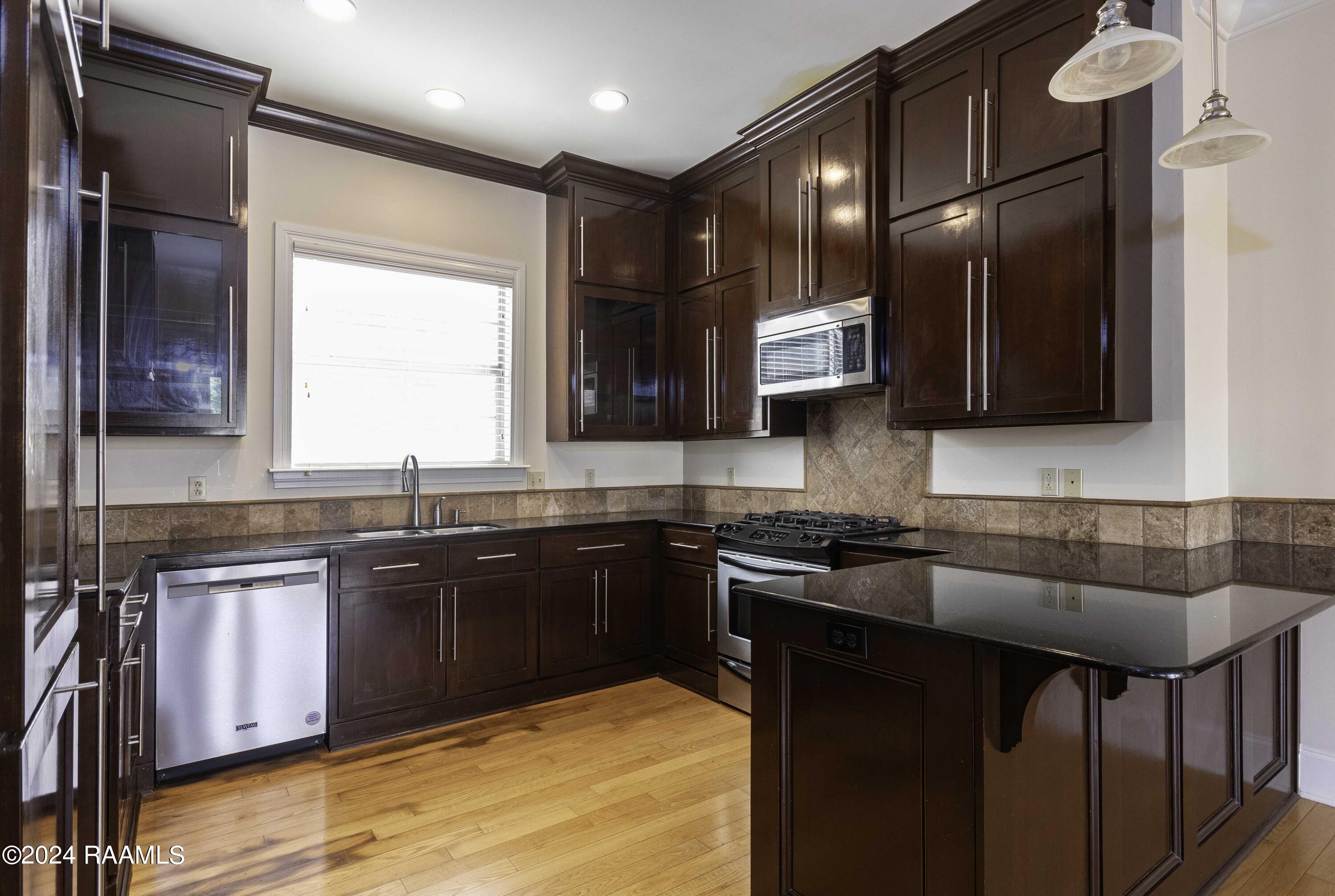 107 Shady Ridge Lane Lafayette, LA 70508 - Photo 6 of 32 Kitchen