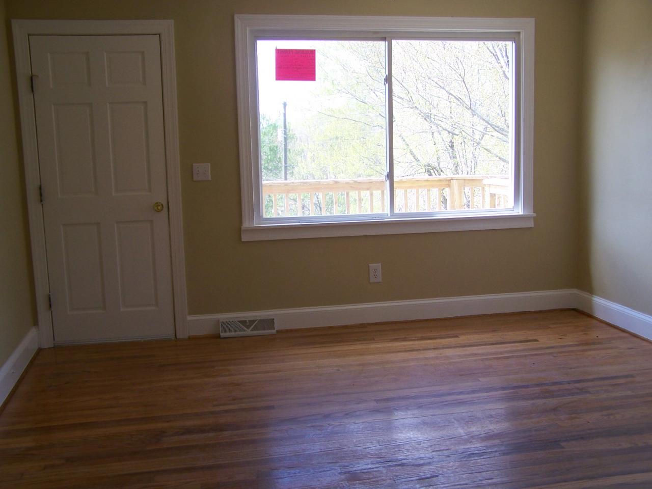 141 Loop Road Rocky Mount, VA 24151 - Photo 2 of 18 Living Room!!