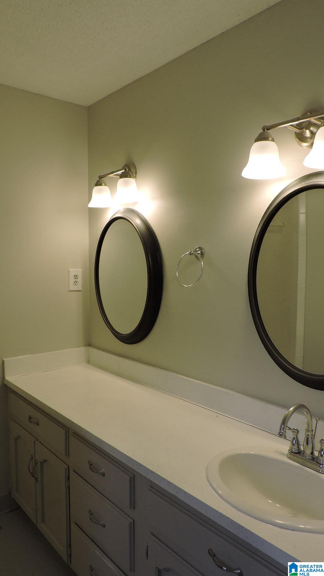3031 Lone Oak Road Bessemer, AL 35023 - Photo 20 of 27