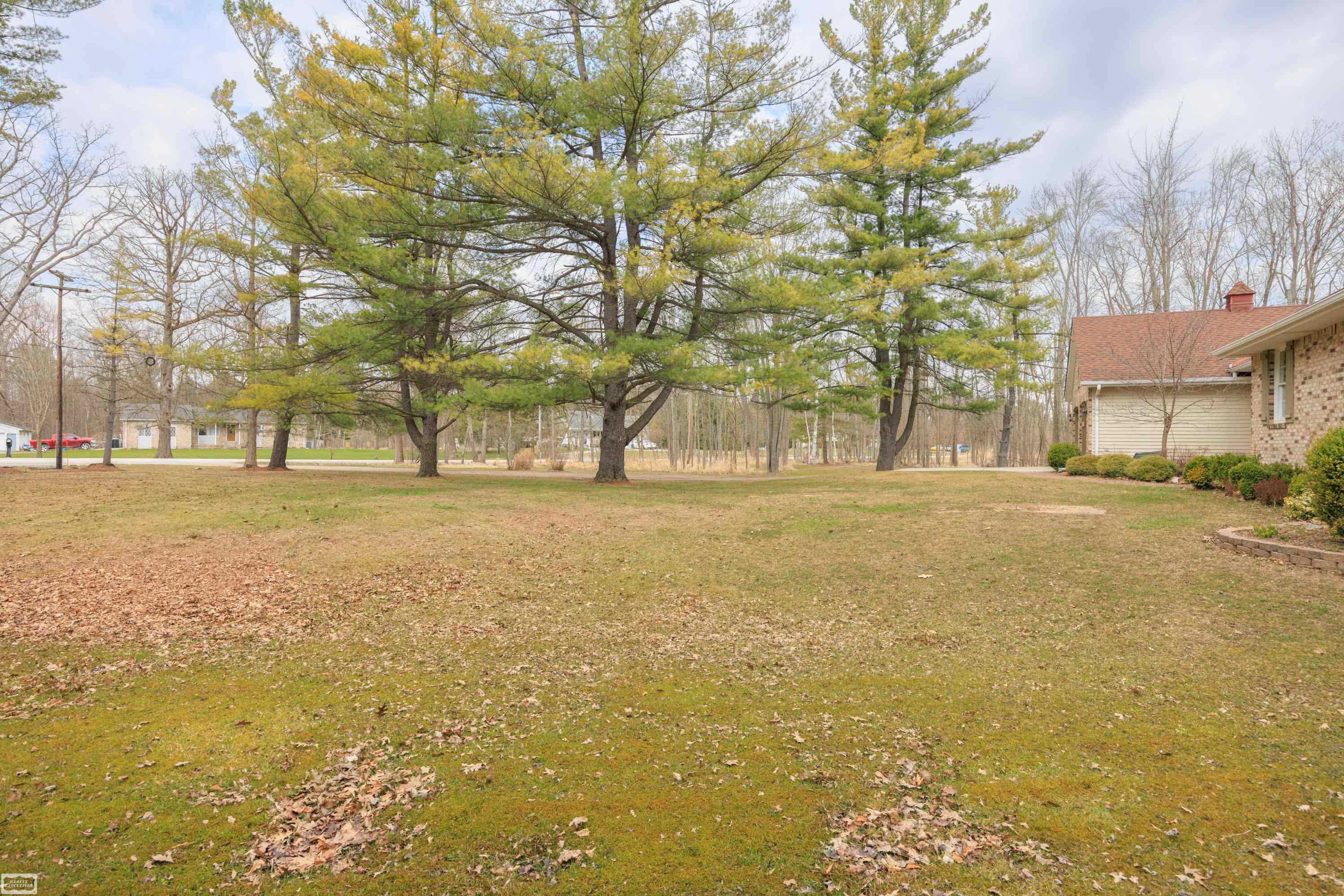 475 South Bartlett Road St. Clair, MI 48079 - Photo 29 of 48 50171690-ad3633e9-672c-4da0-8db7-6dd1e0302e65.JPG
