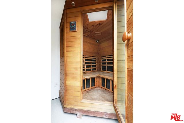 $1,475,000 | 2209 Valentine Street, Los Angeles, CA 90026