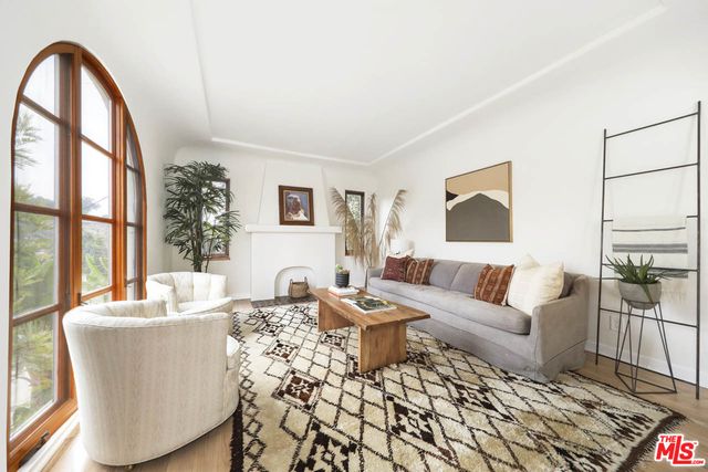 $1,475,000 | 2209 Valentine Street, Los Angeles, CA 90026