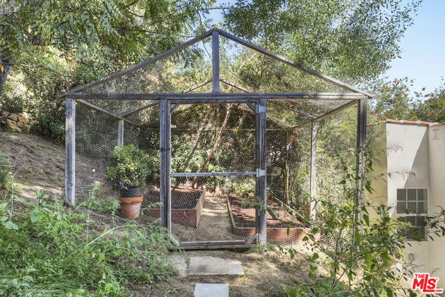 $1,475,000 | 2209 Valentine Street, Los Angeles, CA 90026