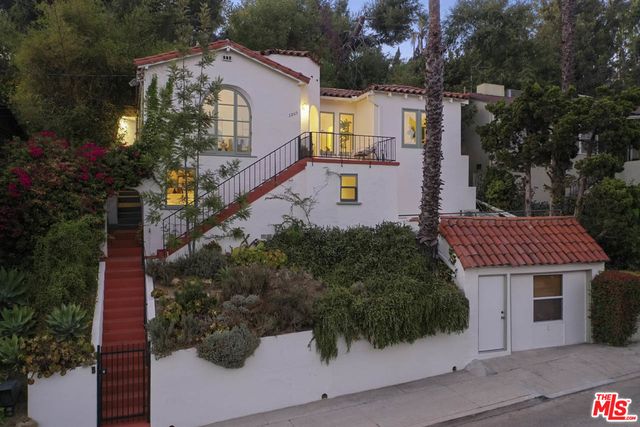 $1,475,000 | 2209 Valentine Street, Los Angeles, CA 90026